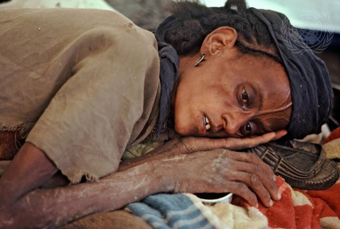 Befolkningen i det nordlige Etiopia står igjen i fare for å oppleve en sultkatastrofe. Bildet er fra sultkatastrofen som rammet landet i 1983-85. Foto: UN Photo/John Isaac.